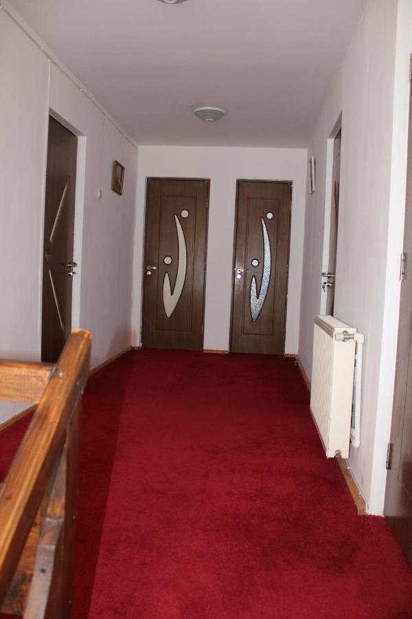 Casa Edi Hotel ปอยอานาเนกรี ภายนอก รูปภาพ